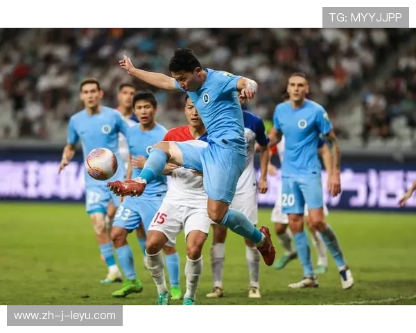 上海申花拉唐边路突破形成威胁—从边路爆发看球队进攻新风格 上海申花拉唐边路突破形成威胁—从边路爆发看球队进攻新风格