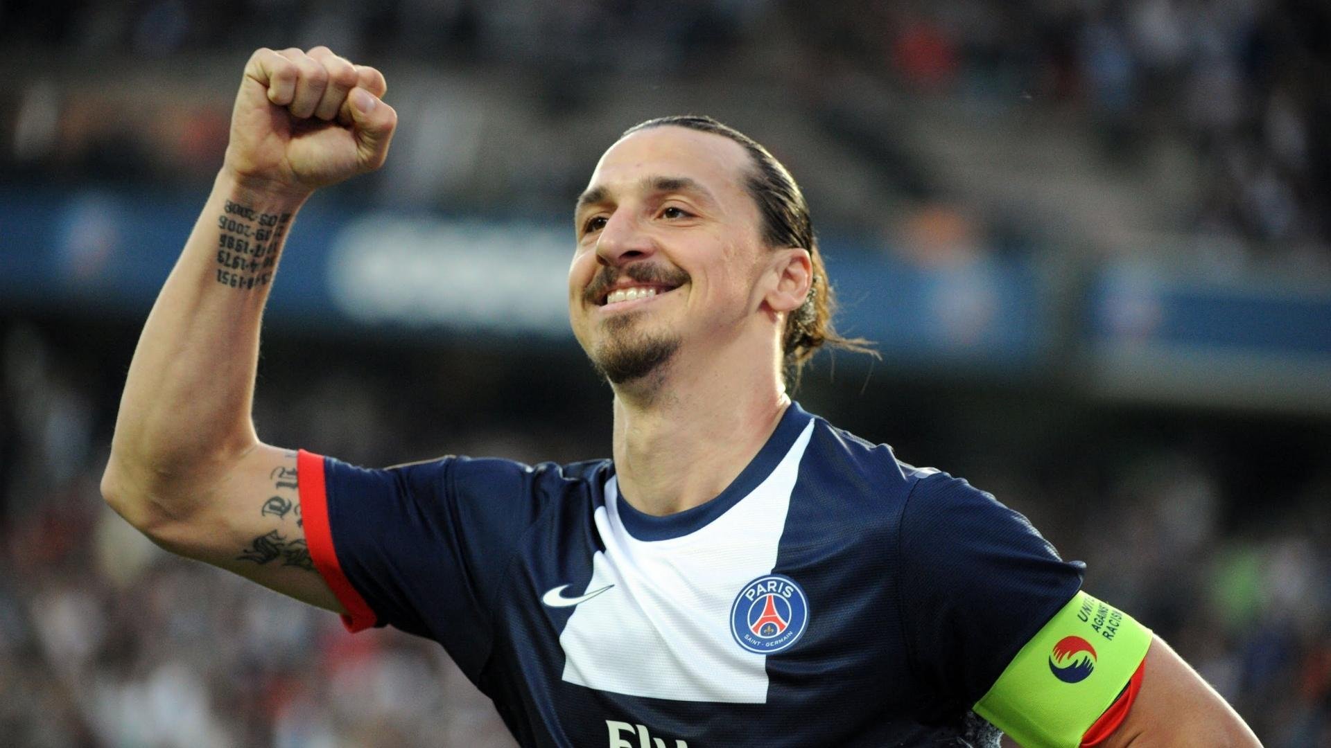 西甲传奇再临:精彩瞬间,永恒记忆!,西甲传奇后卫