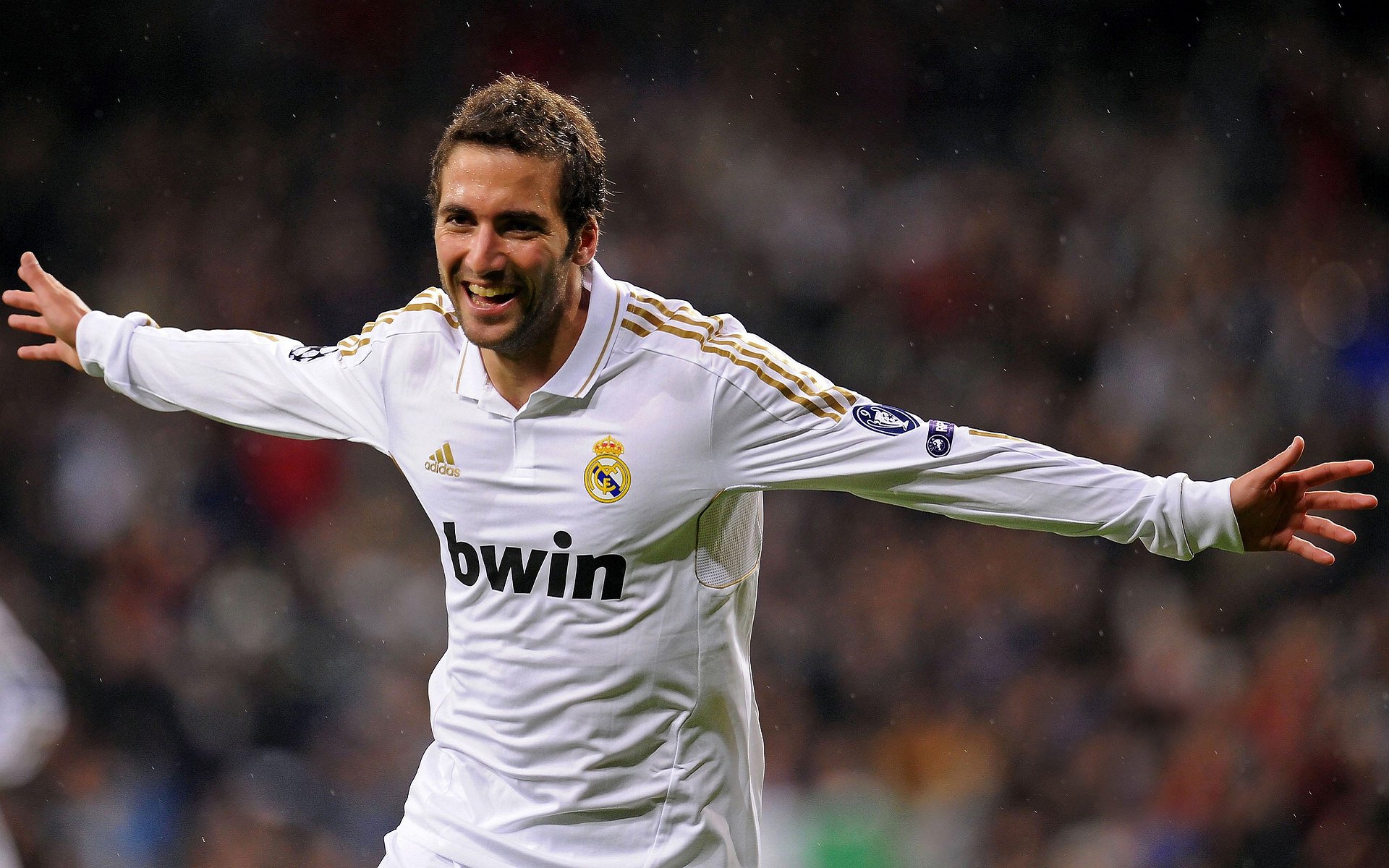 东契奇：你问我这比赛咋样？我问你裁判在干嘛！，东契奇采访视频